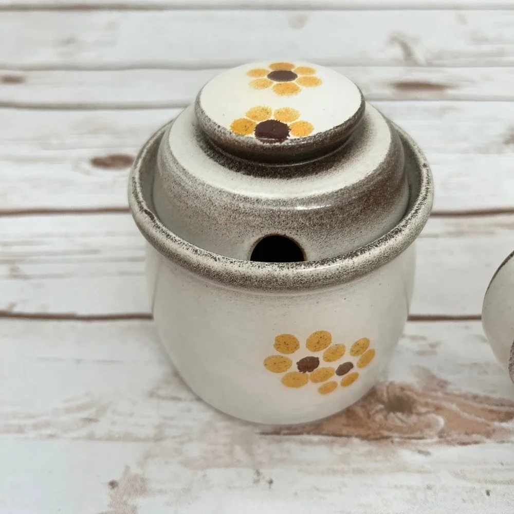 Vintage Creamer and Sugar Bowl Set Yellow Floral Stoneware Retro Farmhouse OS
